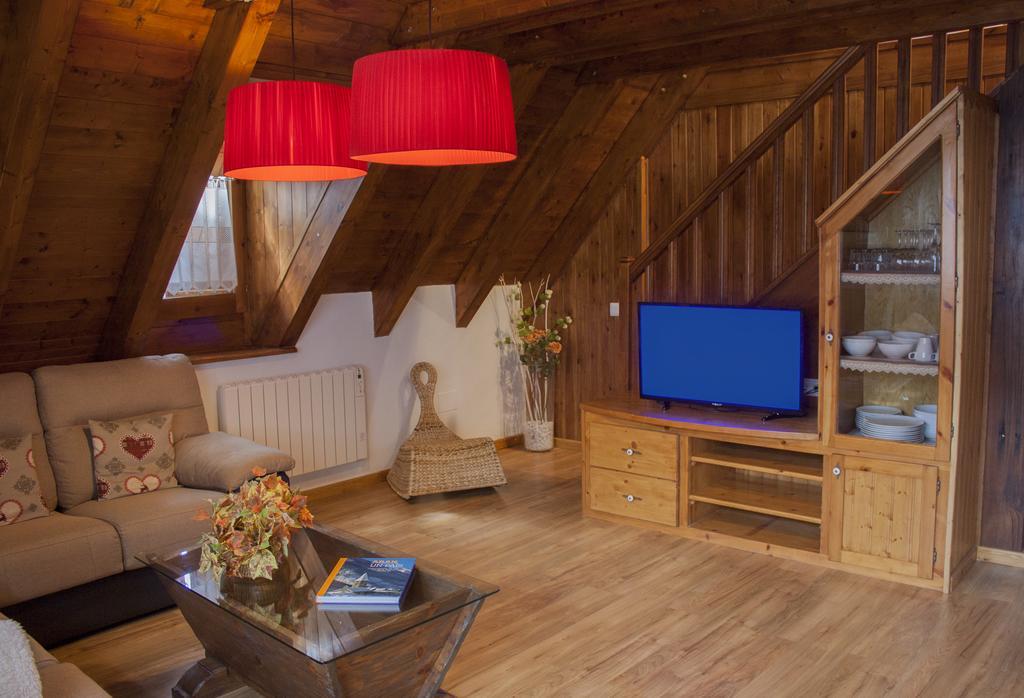 Apartamento Eth Humarau De Co De Bernat Mont Exterior foto